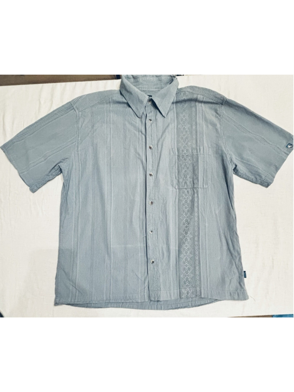 KÜHL Men’s XXL Blue Gray Striped Organic Cotton Embroidered Button Up Shirt